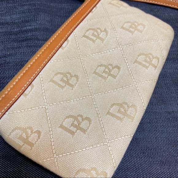 Dooney & Bourke Signature Logo Textile Wristlet - Picture 7 of 12